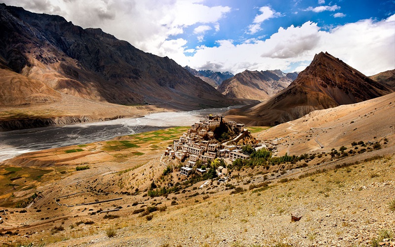 Key Gompa chịu không ít lần tấn công của quân đội Mông Cổ 